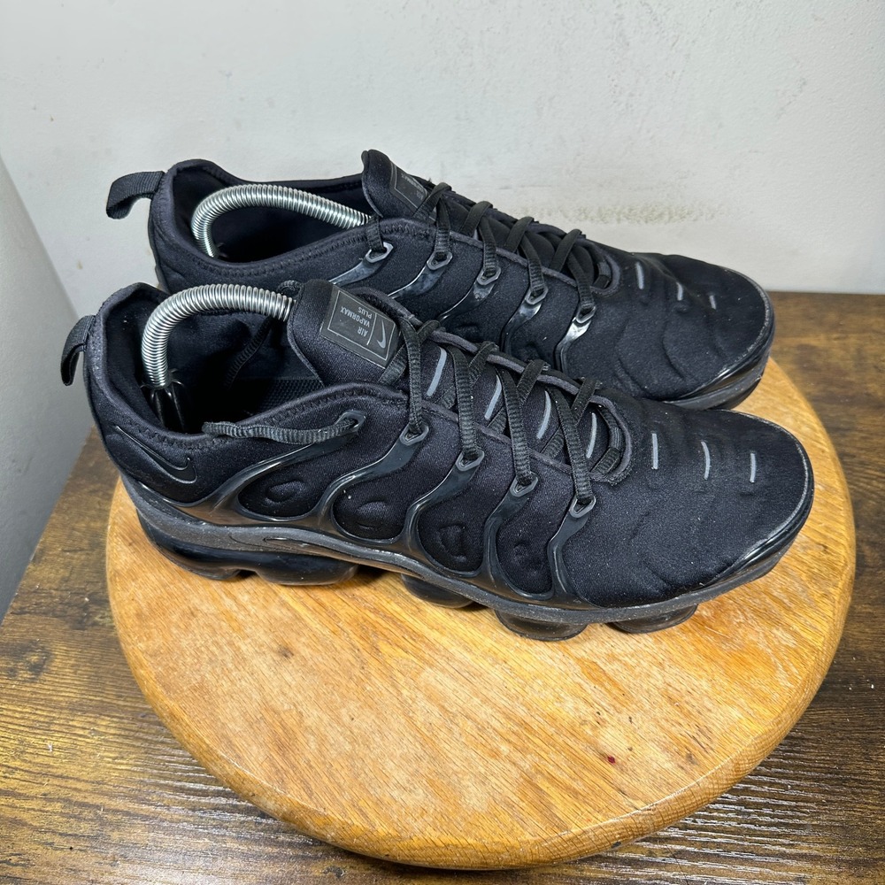 Nike Air VaporMax Plus Triple Black Mens Running Shoes 924453-004 Size 11